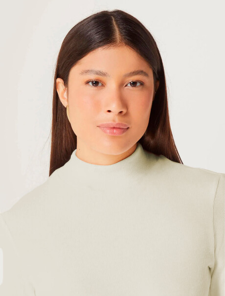 POLERA BÁSICA CON ELASTANO BEIGE