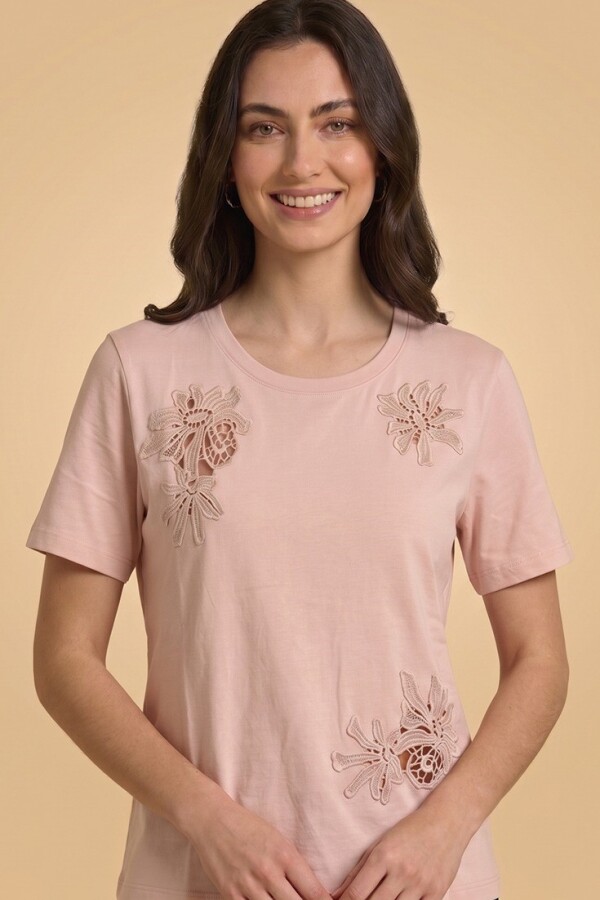Remera de Algodón. Remera de Algodón.