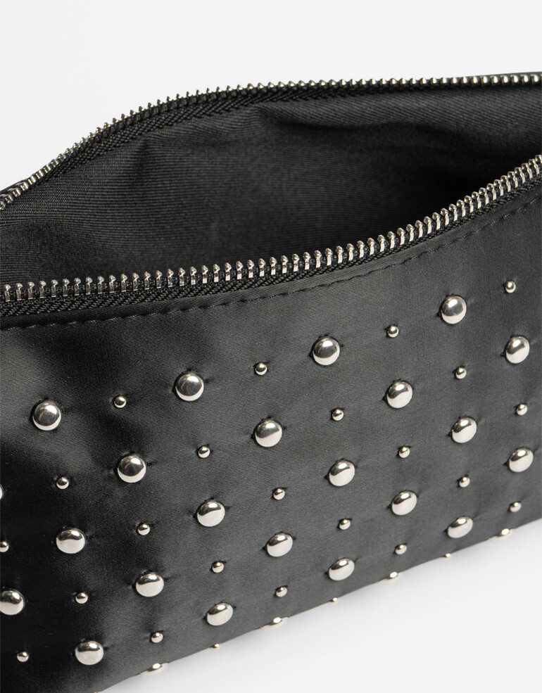 City Cartera City Con Tachas - Negro