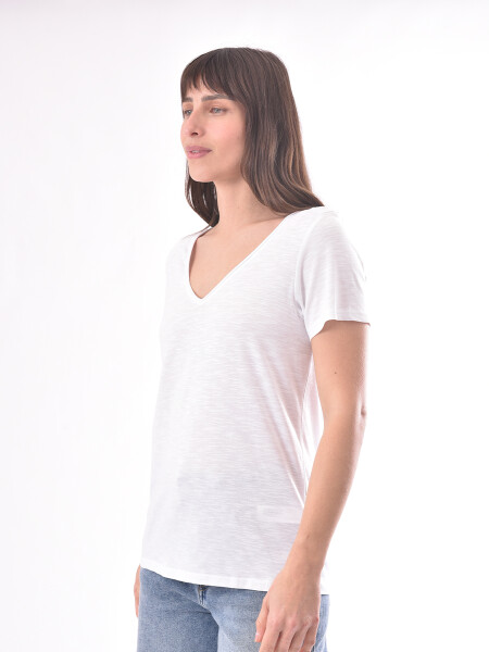 REMERA BASICA VALEN BLANCO