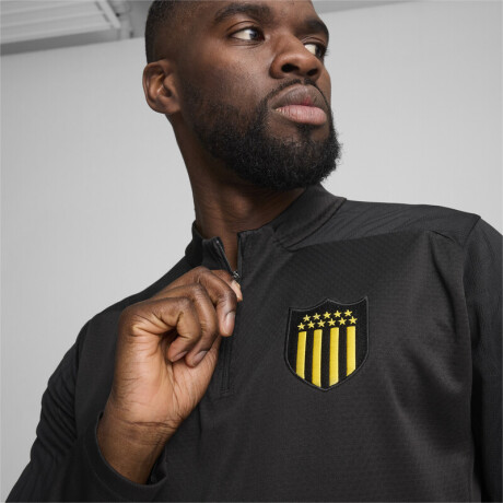CAP Train 1/4 Zip Top 77705001 Negro