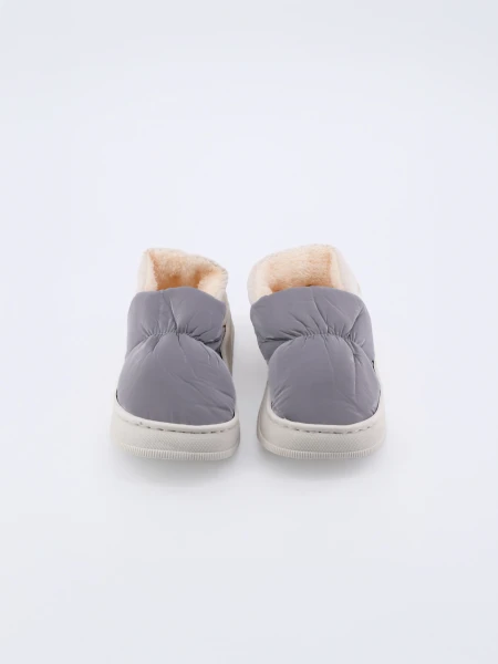 PANTUFLA SEVEN GRIS