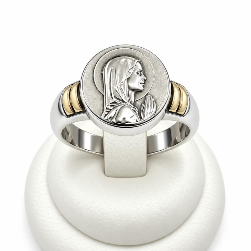 Anillo con Virgen Niña Anillo con Virgen Niña