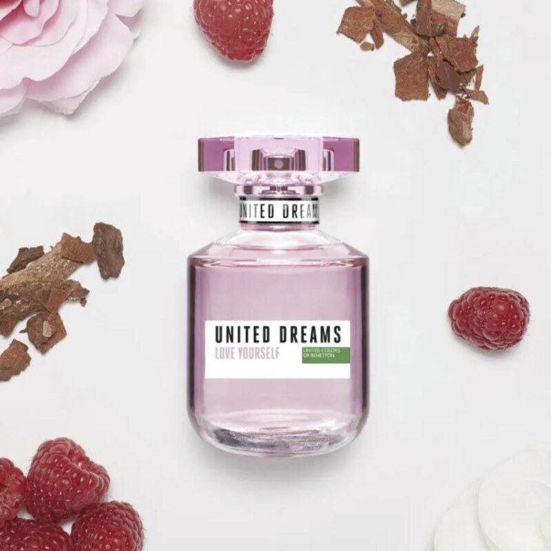 Set Perfume Benetton Love Yourself EDT 50ml + Body Lotion Para Mujer Aroma Frutal Set Perfume Benetton Love Yourself EDT 50ml + Body Lotion Para Mujer Aroma Frutal