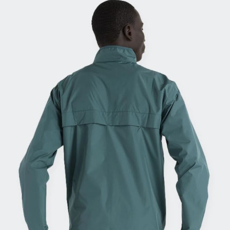 Campera New Balance Essentials Verde