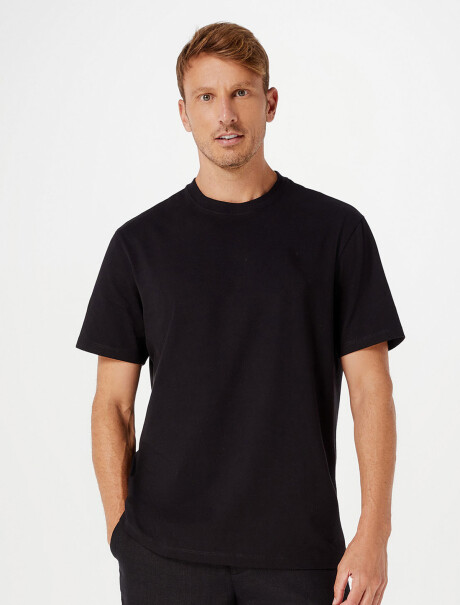 CAMISETA BÁSICA MANGA CORTA NEGRO