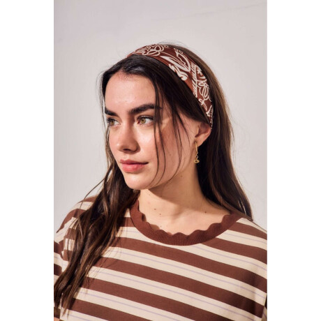 Bandana Arabescos Clásicos Chocolate