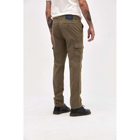 Pantalon cargo Roque I26 Oliva