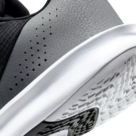 Championes Nike Precision 7 Black & Grey