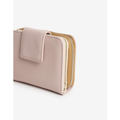 Billetera Texturada Con Solapa Rosa Claro