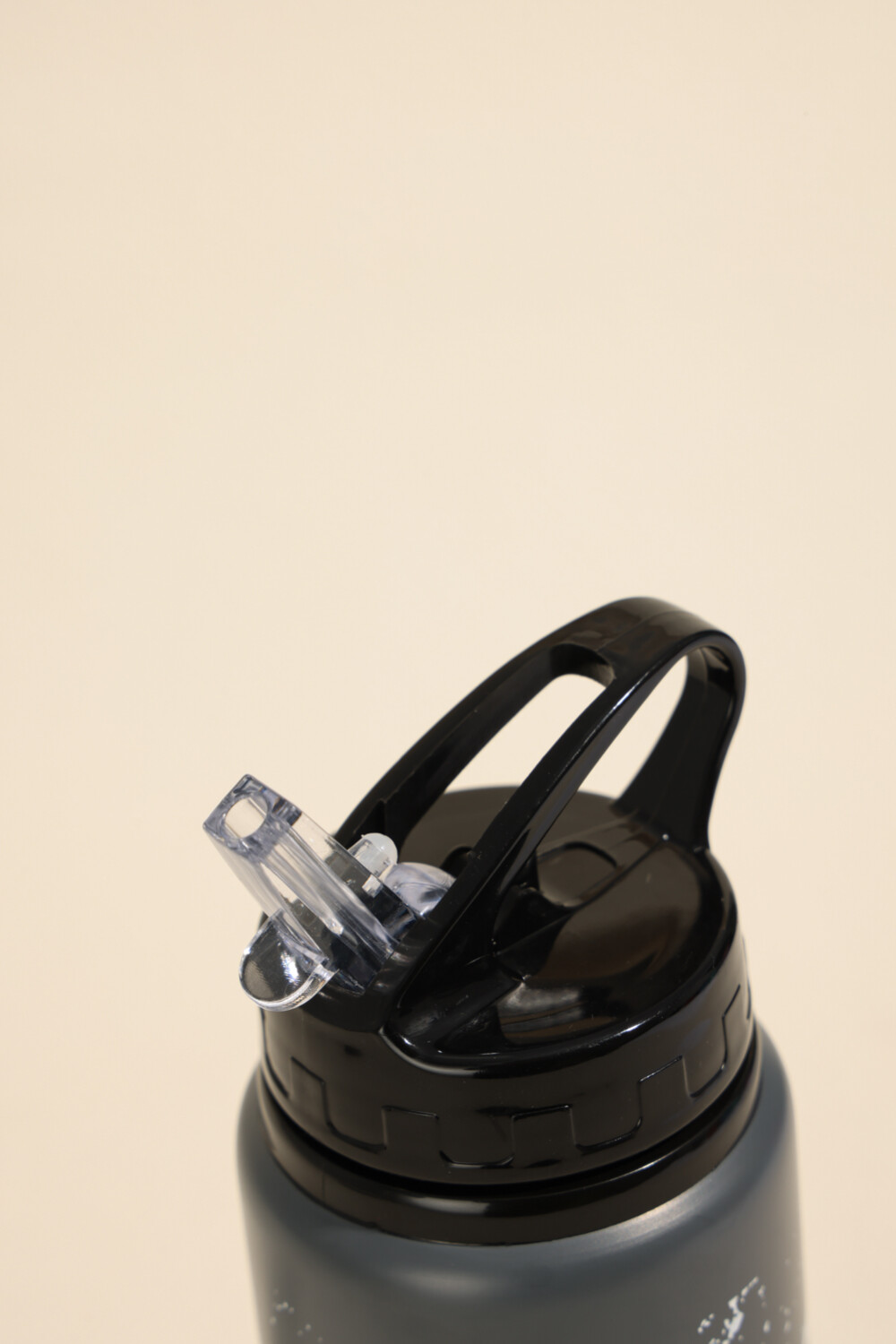 Botella Agua Outdoor Adventure Gris Oscuro