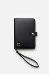 Billetera con compartimento para pasaporte y strap negro