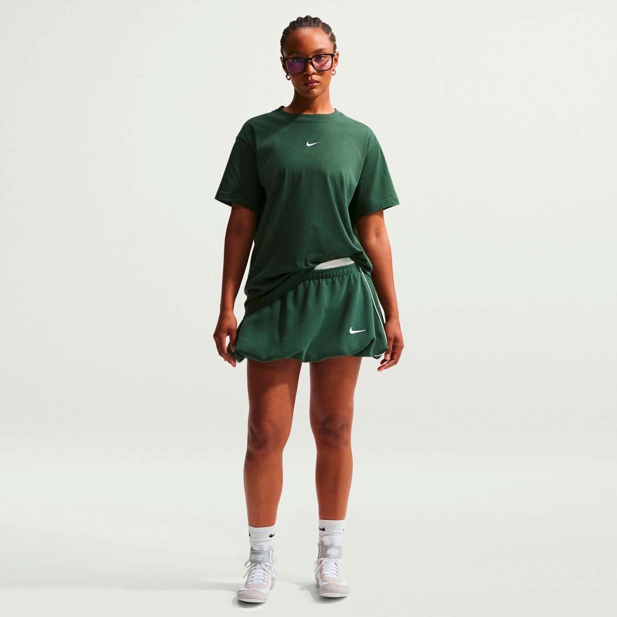 Remera Nike Sportswear Classic Tee De Mujer - Verde 