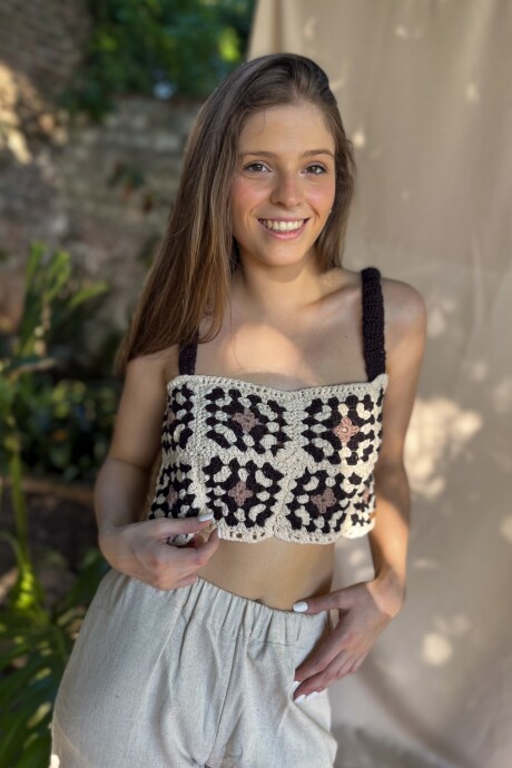 Top Crochet Crudo y negro