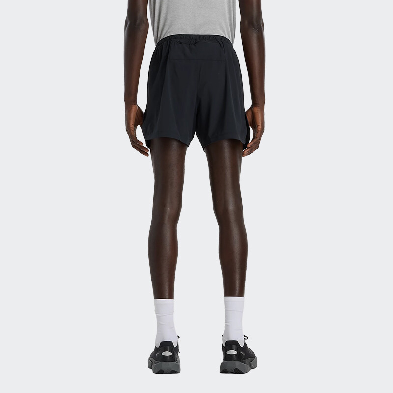 Short New Balance RC Essential Negro