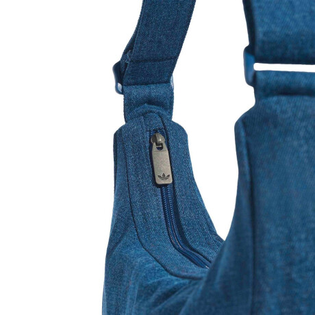 Bolso Adicolor Half Crescent Unisex Celeste