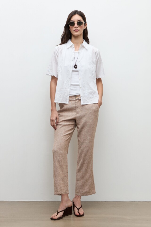 Camisa bordada blanco