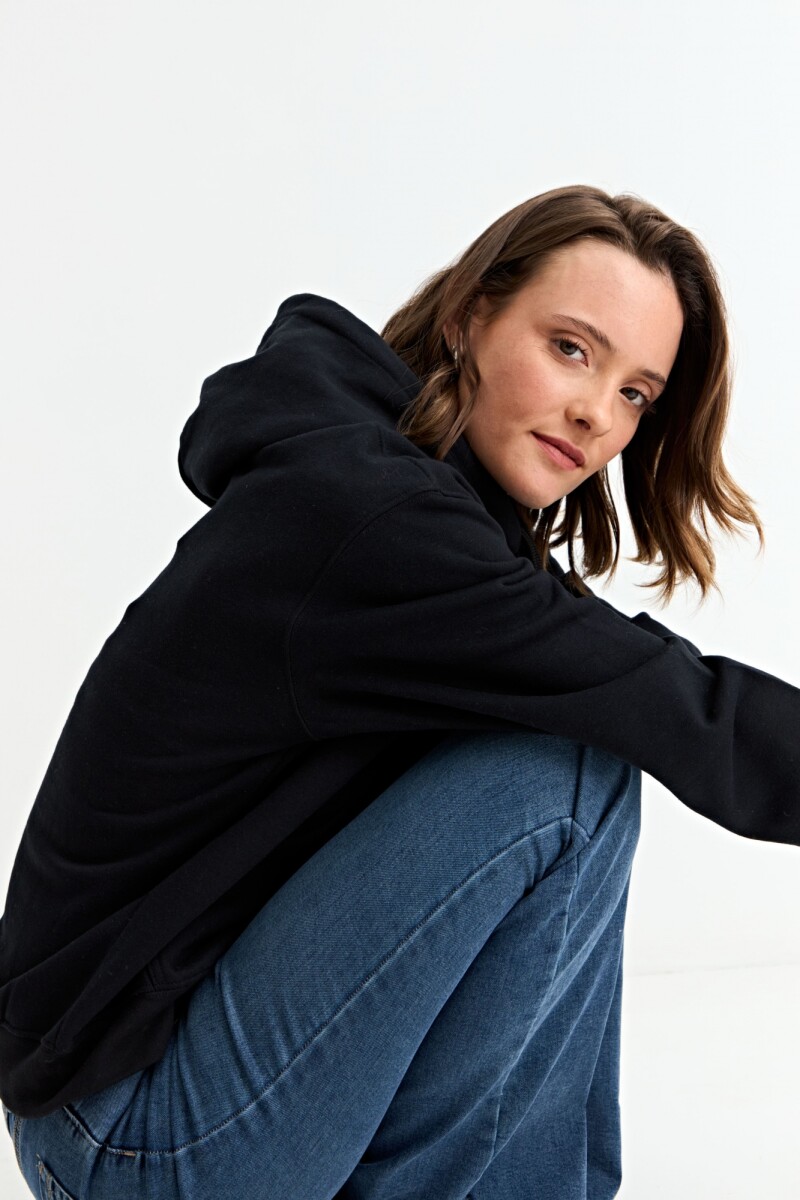 Canguro liso básico - Negro 