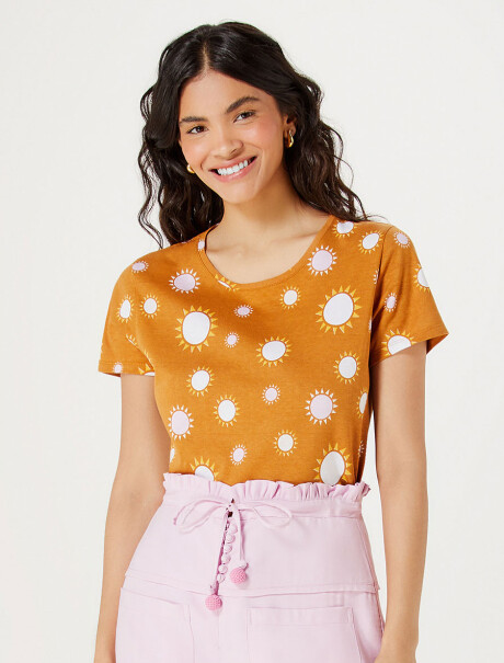 CAMISETA ESTAMPADA MODELO SLIM NARANJA OSCURO