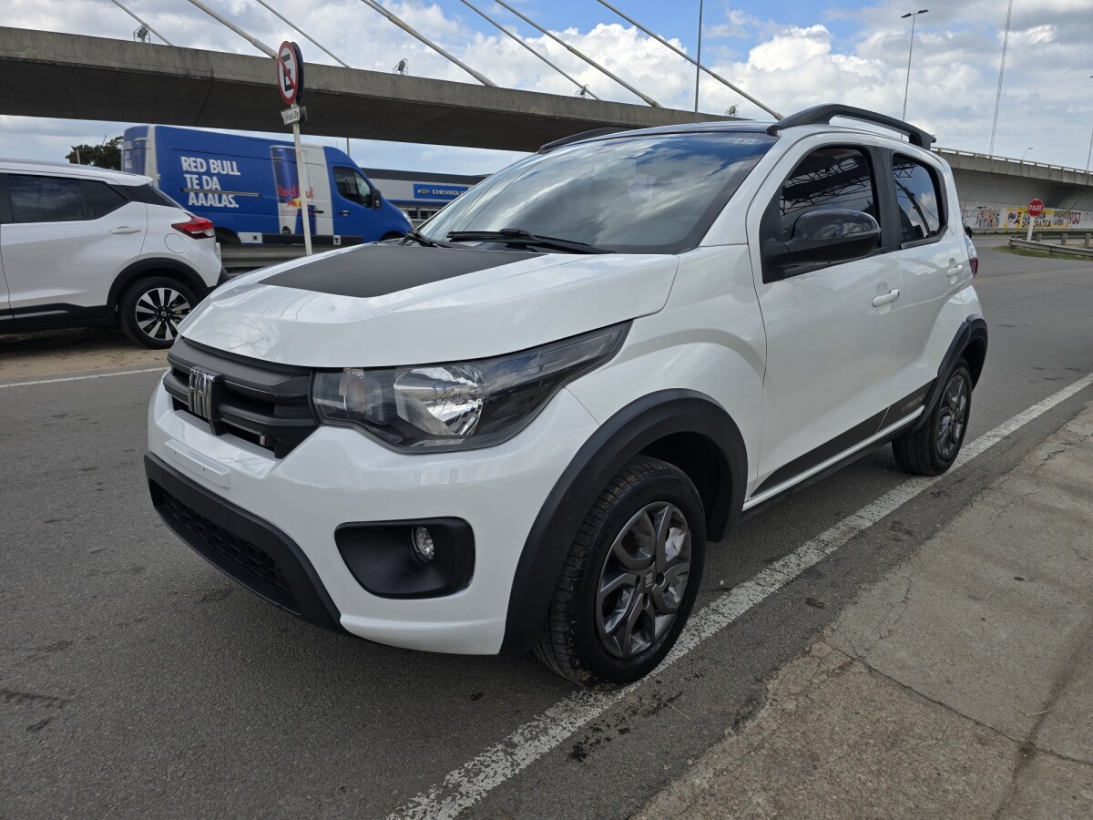 Fiat Mobi Trekking 1.0 Extra Full | Permuta / Financia Fiat Mobi Trekking 1.0 Extra Full | Permuta / Financia