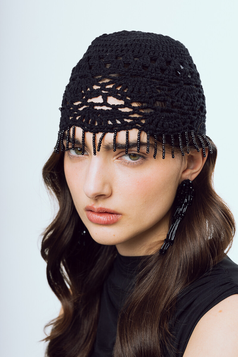 Fisna Black