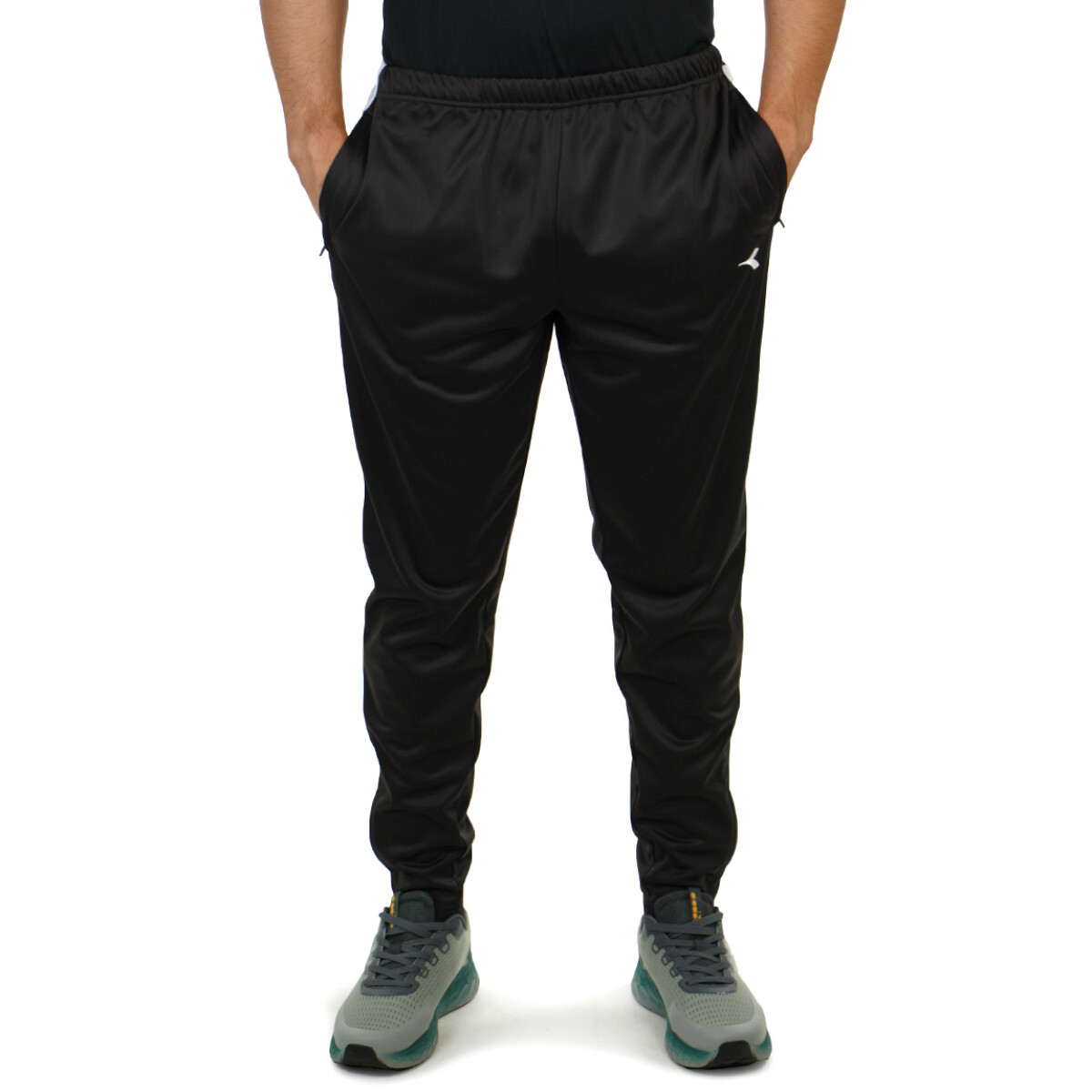 Diadora Hombre Pantalon DRYFIT TRAINING PANT - BLACK/WHITE - Negro-Blanco 