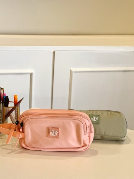 Cartuchera Clásica Essence Rosa