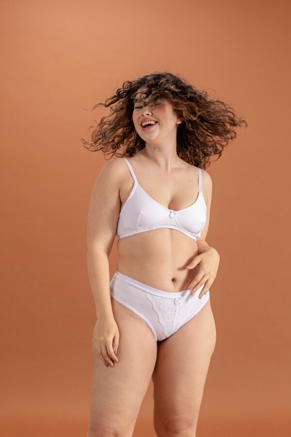 Bombacha de Lycra y Algodon. BLANCO