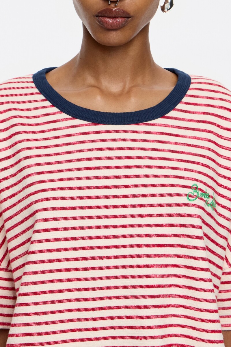 CAMISETA Rojo