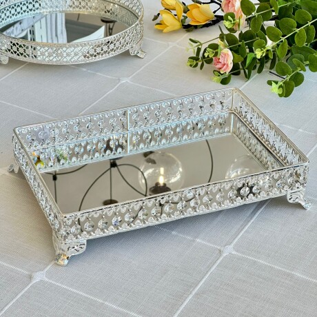 Bandeja Metálica Rectangular Espejada 38cm x 25cm Bandeja Metálica Rectangular Espejada 38cm x 25cm