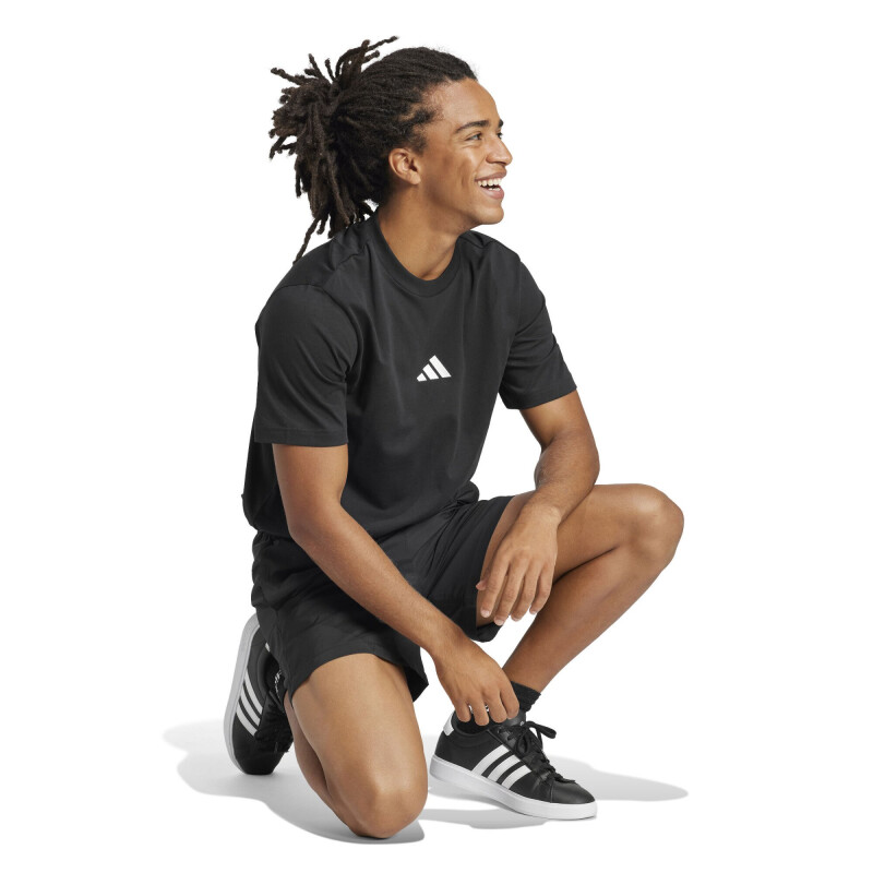 Remera de Hombre Adidas Essentials Logo Negro - Blanco