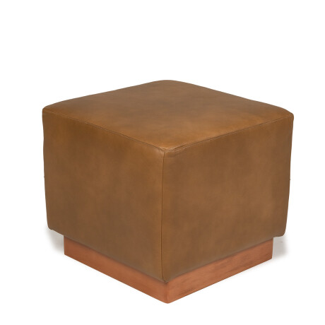 Puff Beta - Cuero Natural 1016 (Nozes)