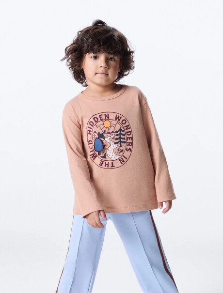 BUZO INFANTIL CON ESTAMPA T-SHIRT ML MASC