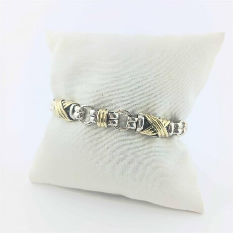 Pulsera de plata 925 con trabas en double de oro 18 ktes. Pulsera de plata 925 con trabas en double de oro 18 ktes.