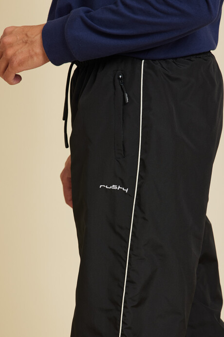 PANTALON NYLON LUCIO RUSTY Negro