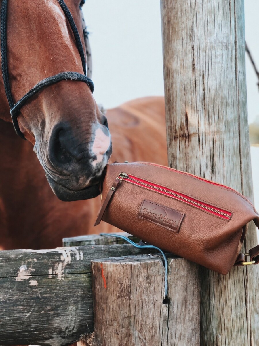 Necessaire de Cuero - Marrón Red Zip 