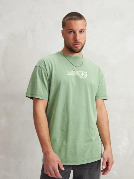 REMERA RESONANCE VERDE