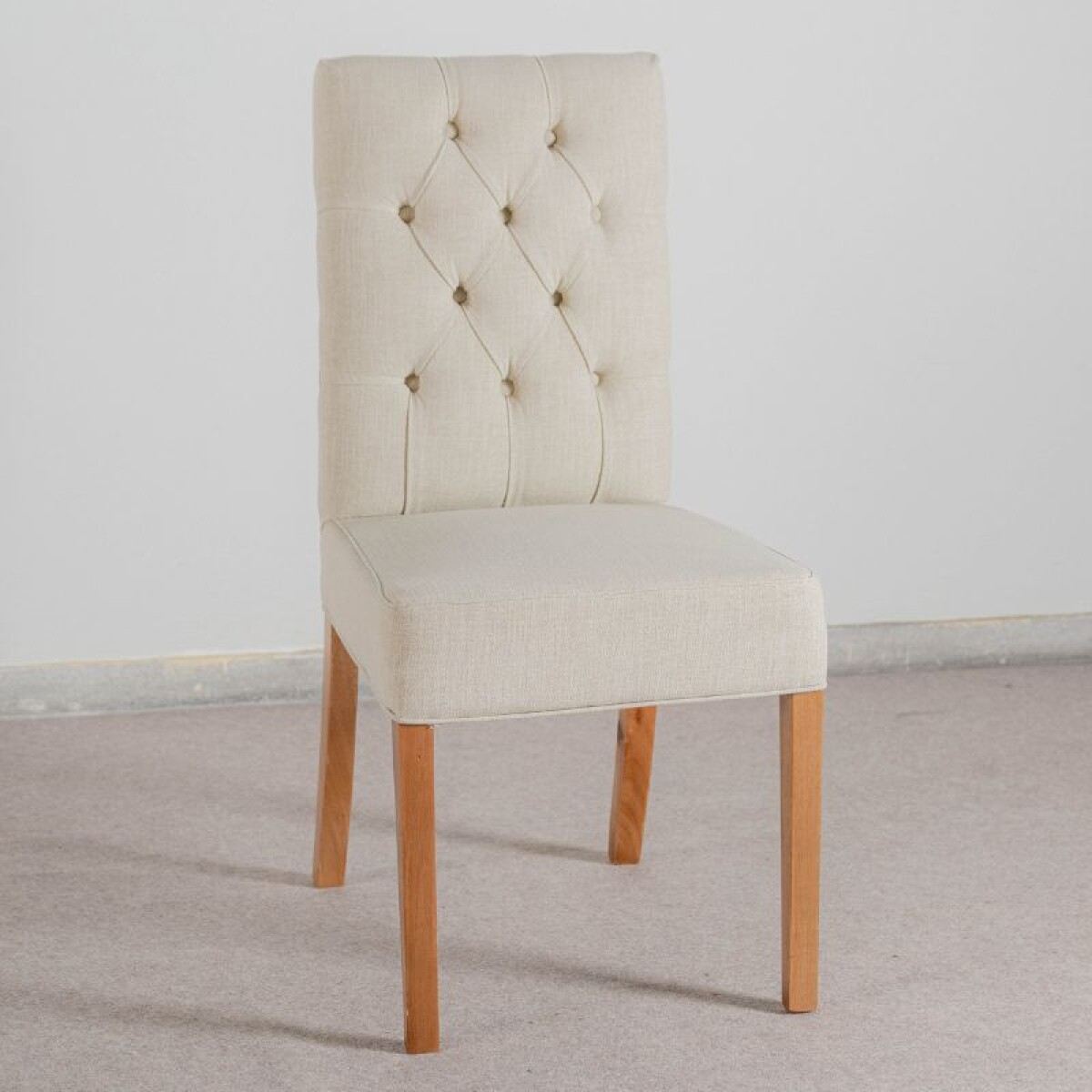 Silla Nápoles Capitoneada 