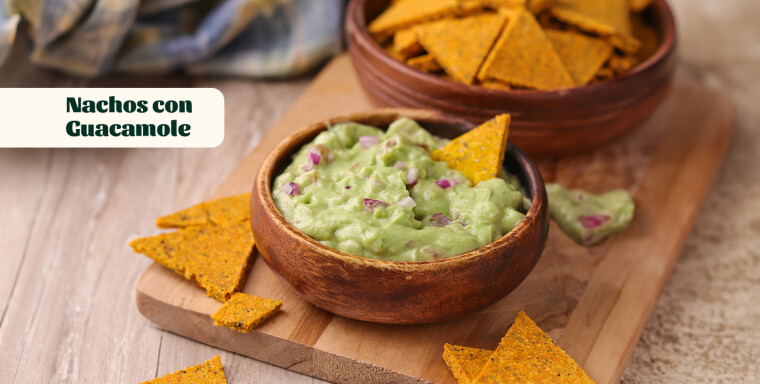 ¡Nachos con Guacamole!