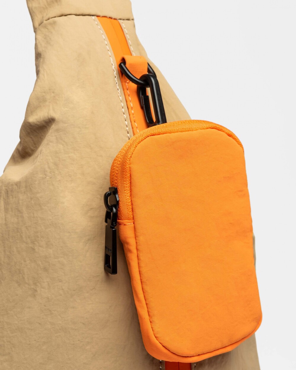 Bolso Sea en nylon Camel
