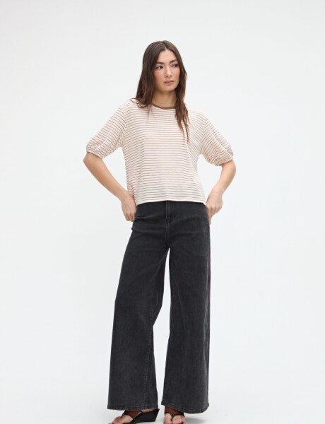 Remera Lauri Beige