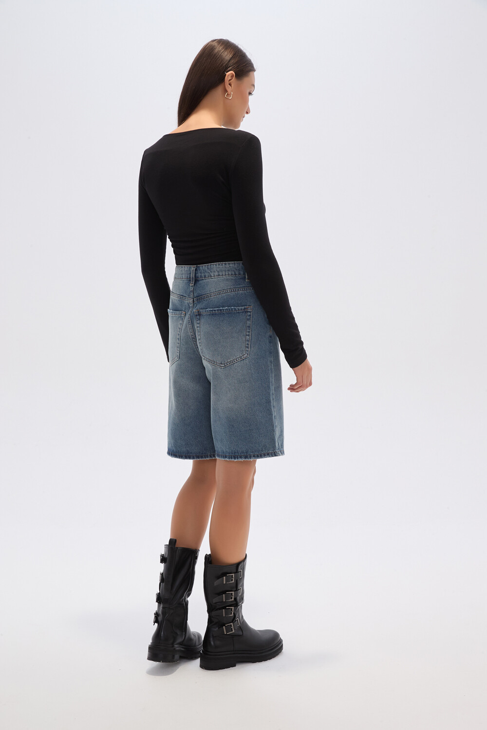 Bermuda Mileno Azul Grisaceo