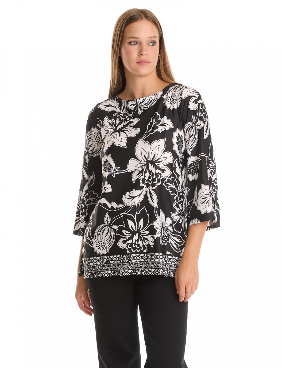 Blusa Flores - Negro/blanco 