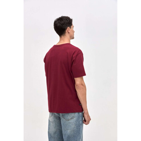 Remera Otter Bordo