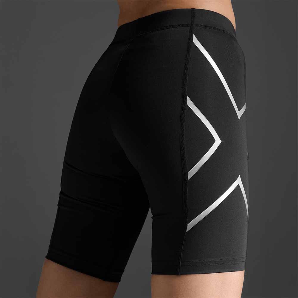 Short Training Core Compression Mujer Black/silver