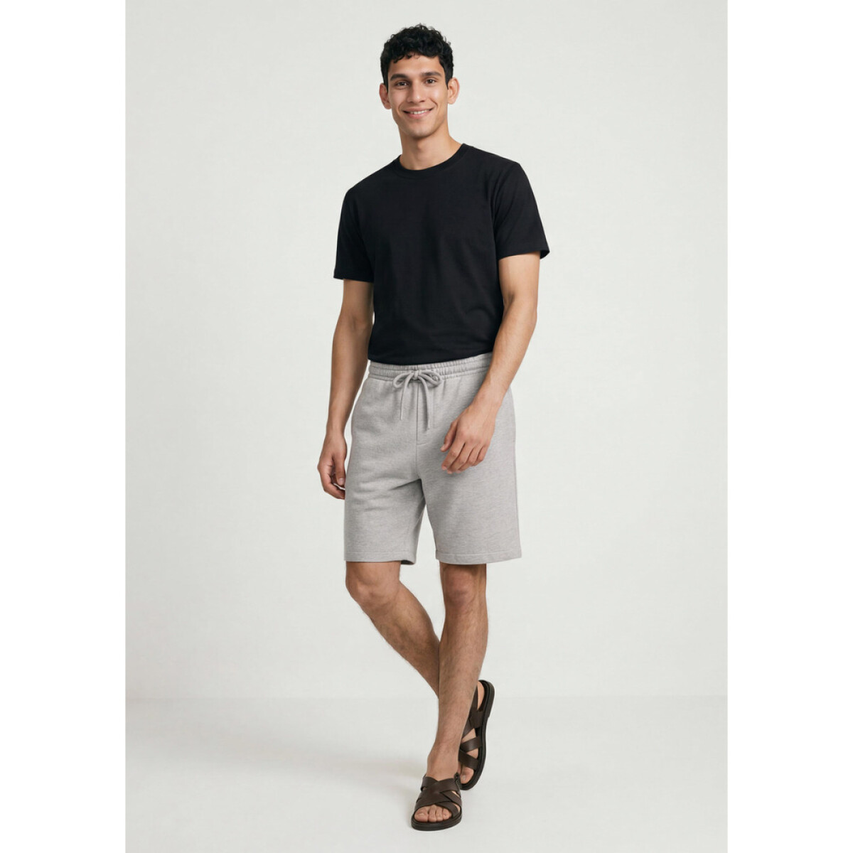 CAMISETA MM MASC - PRETO ESCURO 