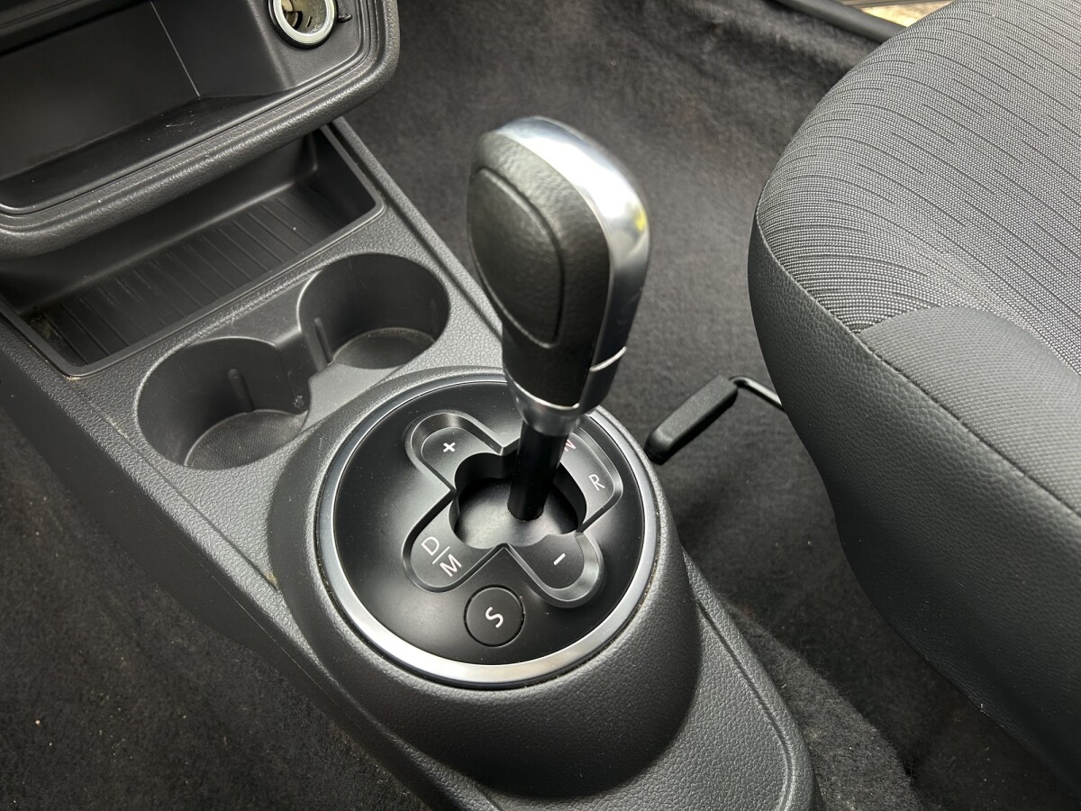 Volkswagen Gol Power 1.6 AT Extra Full | Permuta / Financia Volkswagen Gol Power 1.6 AT Extra Full | Permuta / Financia