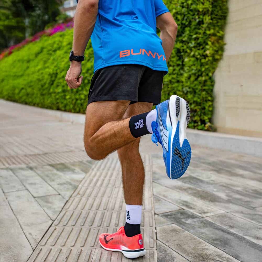 Medias Running Bicolor Unisex Negro/blanco