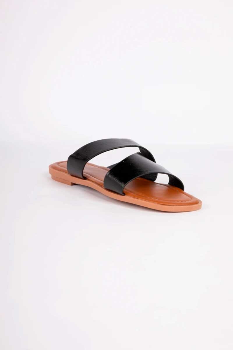 SANDALIA PADDOCK MARSALA Negro