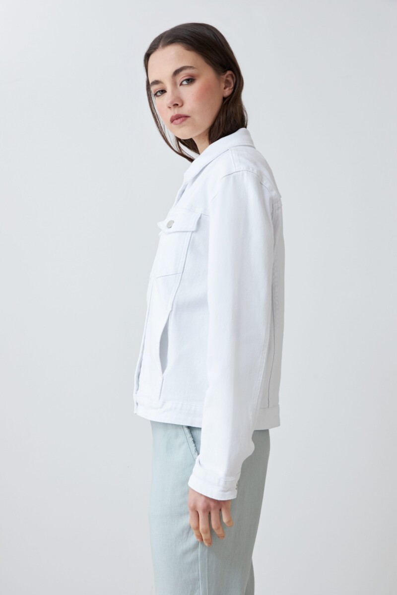 Campera clásica de jean blanco